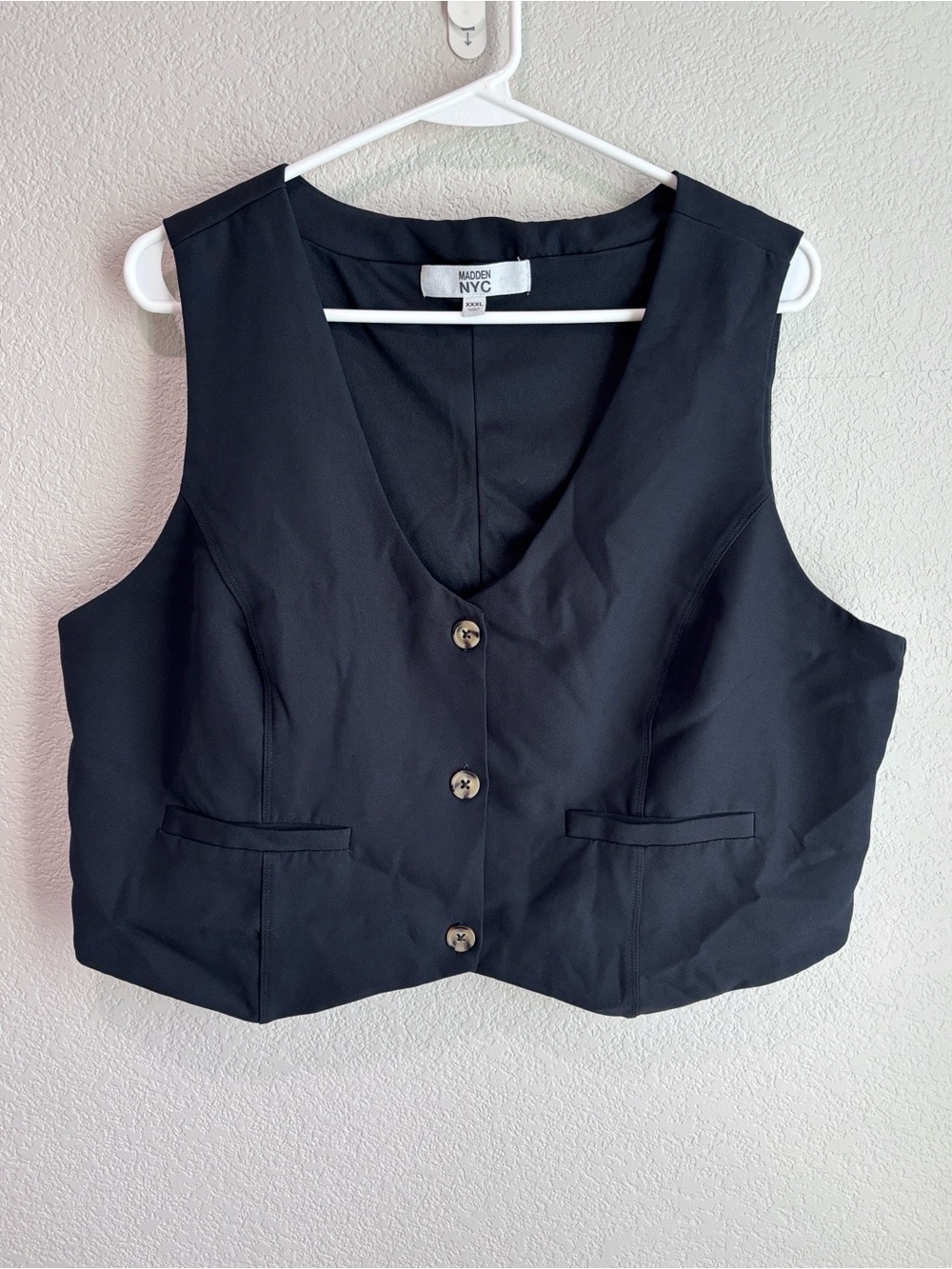 Madden NYC Cropped Button Front Black Vest Plus Size Women’s XXXL